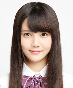 ファイル:2017年乃木坂46プロフィール 伊藤理々杏.jpg