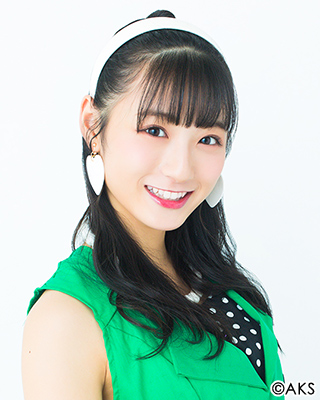 ファイル:2018年HKT48プロフィール 宮﨑想乃 2.jpg
