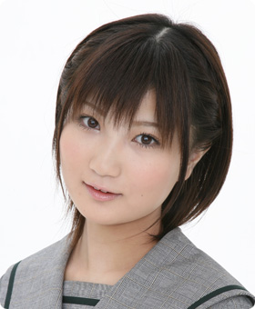 ファイル:2006年AKB48プロフィール 駒谷仁美 2.jpg