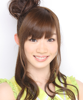 ファイル:2009年AKB48プロフィール 田名部生来.jpg