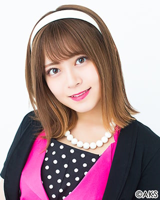 ファイル:2018年HKT48プロフィール 岩花詩乃 2.jpg