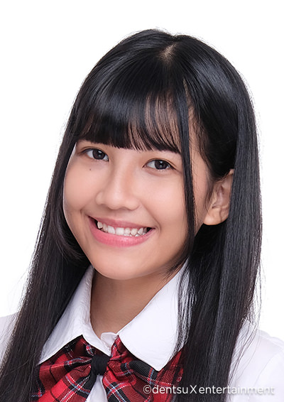 ファイル:2020年JKT48プロフィール Shinta Devi 2.jpg