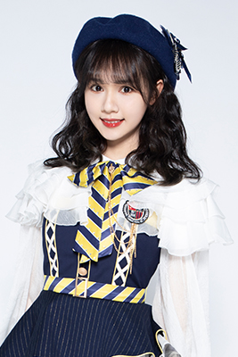 ファイル:2022年AKB48 Team SHプロフィール 刘念.jpg