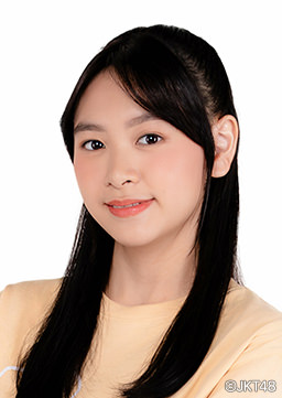 ファイル:2023年JKT48プロフィール Hillary Abigail.jpg
