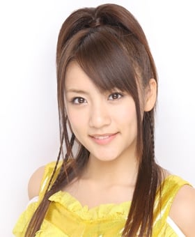 ファイル:2009年AKB48プロフィール 高橋みなみ.jpg