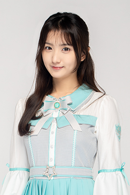 ファイル:2022年AKB48 Team SHプロフィール 渐蔷薇 3.jpg