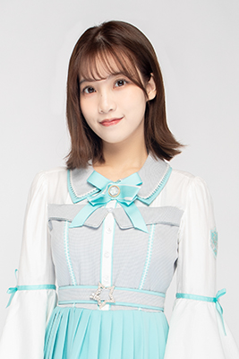 ファイル:2022年AKB48 Team SHプロフィール 施可妍 3.jpg