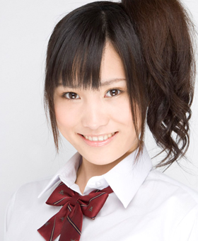 ファイル:2009年AKB48プロフィール 佐野友里子.jpg
