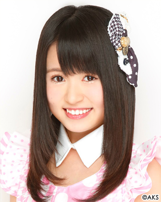 ファイル:2014年HKT48プロフィール 冨吉明日香.jpg