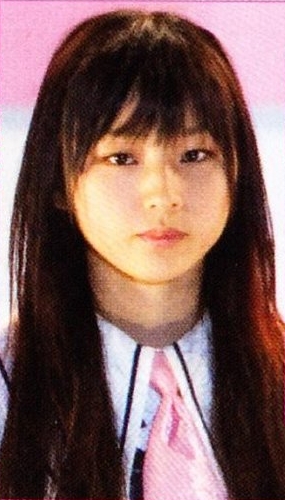 ファイル:AKB48 11期生 お披露目 岡﨑ちなみ.jpg