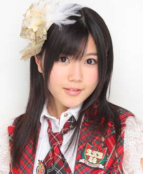 ファイル:2010年AKB48プロフィール 宮崎美穂 2.jpg