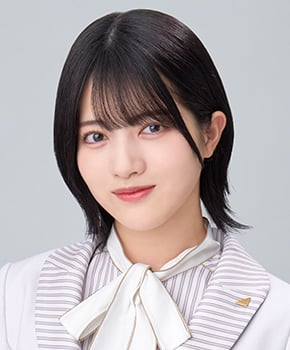 ファイル:2022年乃木坂46プロフィール 林瑠奈.jpg