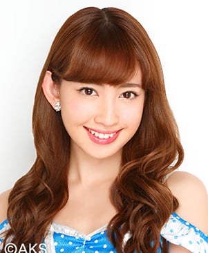ファイル:2014年AKB48プロフィール 小嶋陽菜.jpg