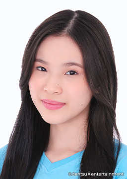 ファイル:2022年JKT48プロフィール Jesslyn Elly.jpg