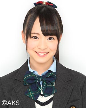 ファイル:2015年AKB48プロフィール 倉野尾成美.jpg