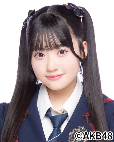 ファイル:2024年AKB48プロフィール 布袋百椛 2.jpg