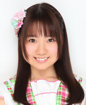 ファイル:2011年AKB48プロフィール 名取稚菜.jpg