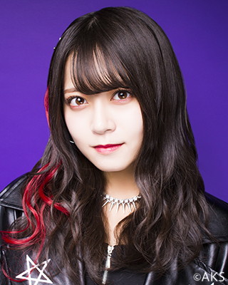 ファイル:2017年HKT48プロフィール 岩花詩乃 2.jpg