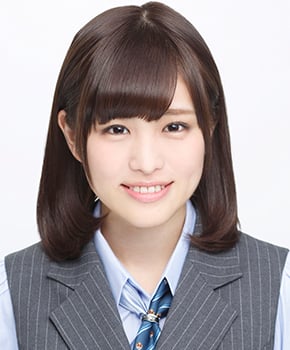 ファイル:2016年乃木坂46プロフィール 伊藤かりん.jpg