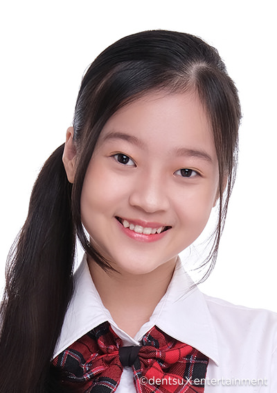 ファイル:2020年JKT48プロフィール Chalista Ellysia 2.jpg