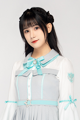 ファイル:2022年AKB48 Team SHプロフィール 马小雨 3.jpg