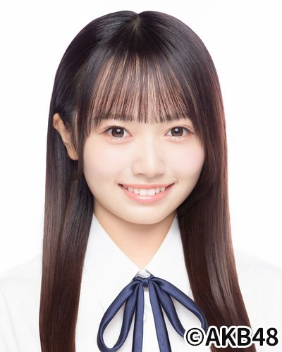 ファイル:2024年AKB48プロフィール 花田藍衣 3.jpg