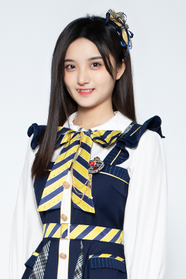 ファイル:2022年AKB48 Team SHプロフィール 渐蔷薇.jpg