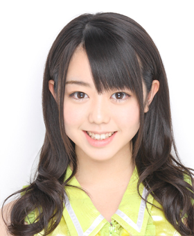 ファイル:2009年AKB48プロフィール 峯岸みなみ.jpg