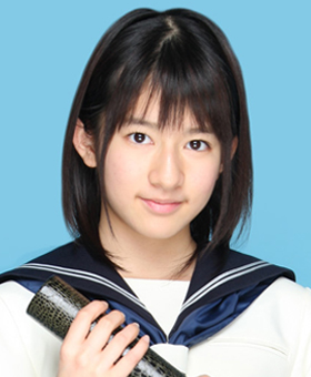 ファイル:2010年AKB48プロフィール 竹内美宥.jpg