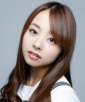 ファイル:2013年乃木坂46プロフィール 川村真洋 2.jpg