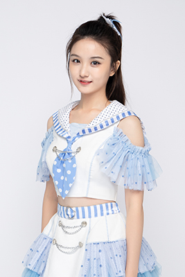 ファイル:2022年AKB48 Team SHプロフィール 渐蔷薇 2.jpg