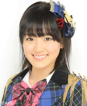 ファイル:2012年AKB48プロフィール 梅田綾乃 2.jpg