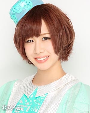 ファイル:2015年AKB48プロフィール 大家志津香.jpg