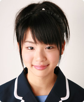ファイル:2006年AKB48プロフィール 平嶋夏海.jpg