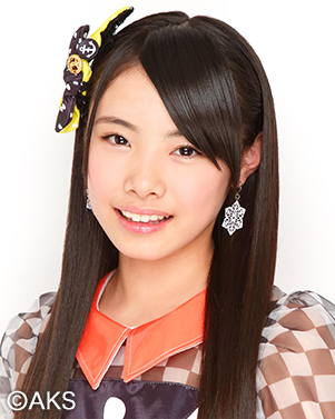 ファイル:2014年AKB48プロフィール 西山怜那 2.jpg