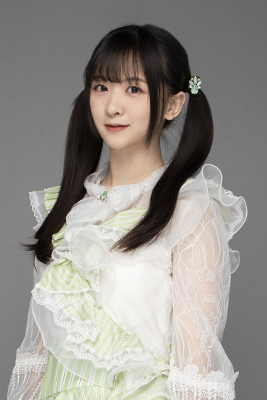 ファイル:2023年AKB48 Team SHプロフィール 张雅茜.jpg