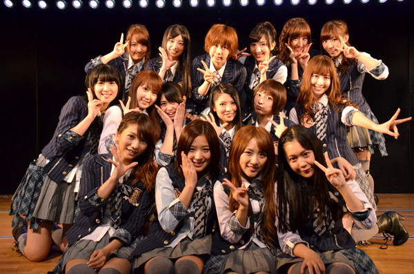 ファイル:2012年10月29日 チームA 6th Stage「目撃者」.jpg