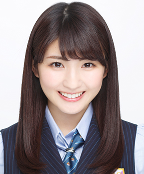 ファイル:2016年乃木坂46プロフィール 井上小百合.jpg