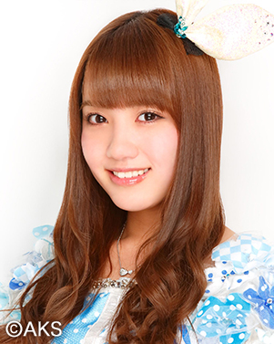 ファイル:2014年AKB48プロフィール 加藤玲奈.jpg