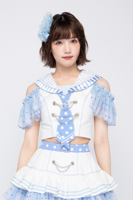 ファイル:2022年AKB48 Team SHプロフィール 吴安琪 2.jpg