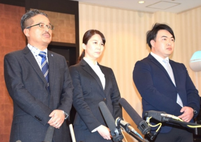 ファイル:AKS 神田明神会見.jpg