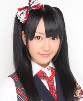 ファイル:2010年AKB48プロフィール 佐藤亜美菜 2.jpg