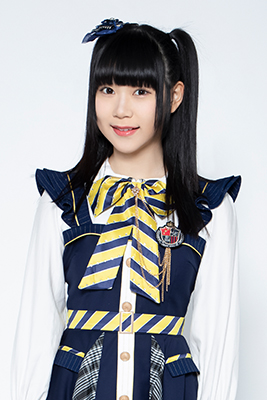ファイル:2022年AKB48 Team SHプロフィール 张艺琳.jpg