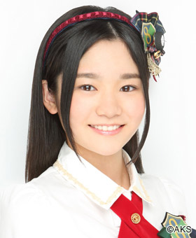ファイル:2014年AKB48プロフィール 中野郁海 3.jpg