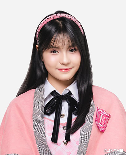 ファイル:2026年JKT48プロフィール Jazzlyn Trisha 3.jpg