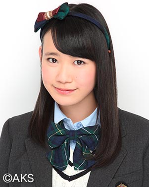 ファイル:2015年AKB48プロフィール 服部有菜.jpg