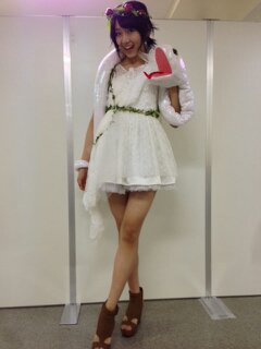 ファイル:磯原杏華 第4回じゃんけん大会.jpg