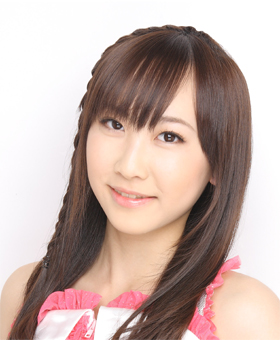 ファイル:2009年AKB48プロフィール 仁藤萌乃.jpg