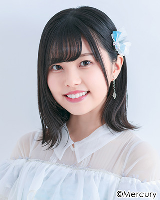 ファイル:2021年HKT48プロフィール 地頭江音々.jpg