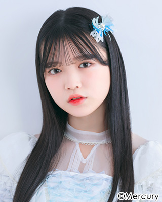 ファイル:2021年HKT48プロフィール 水上凜巳花.jpg